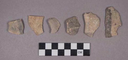 Flint flakes and chipping debris