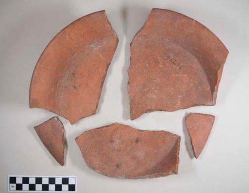 Fragment pottery dish