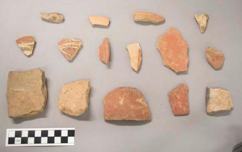 Mixed potsherds