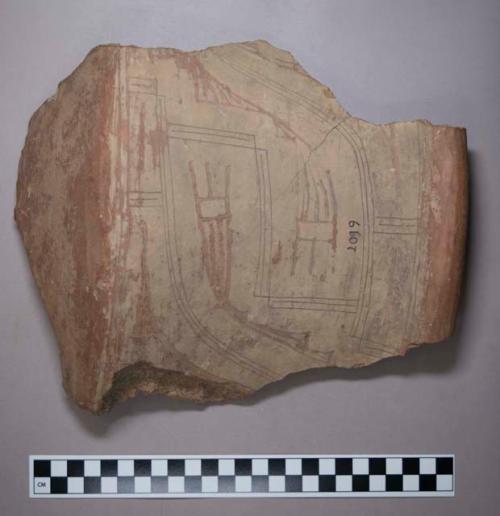 Earthenware vessel sherd with incised designs