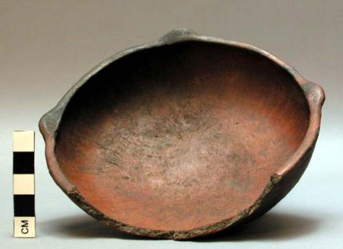 Pottery dish