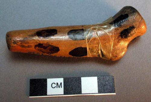 Painted clay pipe - human form ?