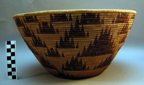 Basket, boso bono (arrow points) design