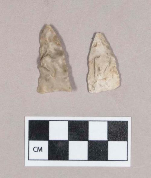 Chipped stone, projectile points, triangular