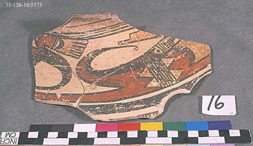 Sherd of polychrome pottery jar