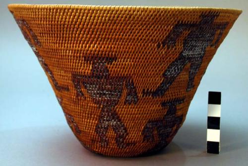 Basket, tsai weave