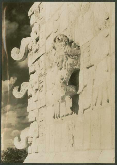 Temple of Warriors, mask and serpent bird panels