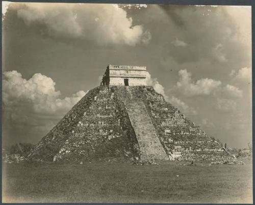 Castillo, from near South Temple of the Ball Court