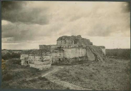 Monjas, Iglesia and Annex