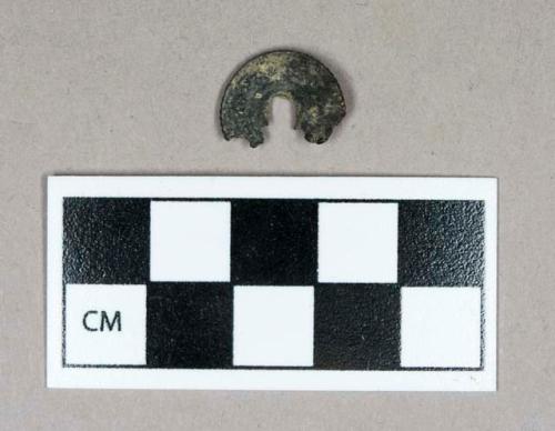 Metal, copper-alloy button fragment