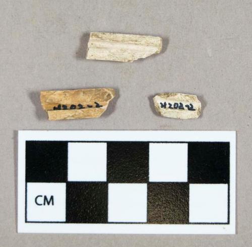 Ceramic, white clay pipe stem fragments