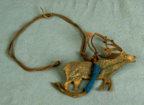 Necklace with elk cut-out