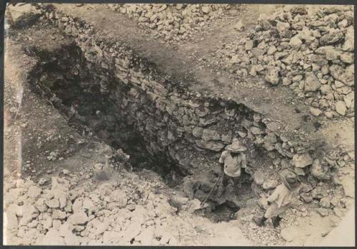 Caracol, trench on east side of lower platform