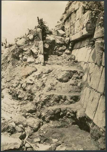 Temple of Warriors, Northwest Colonnade during excavation