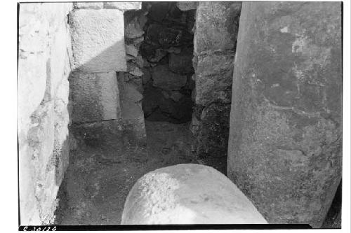 Caracol. E. wall of niche between upper stairways.