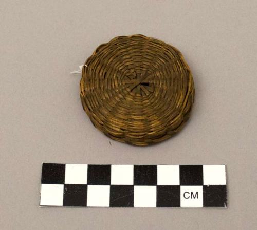 Cover to very small sweetgrass and splint basket