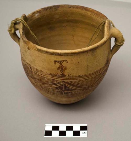 Riffian pottery vessel