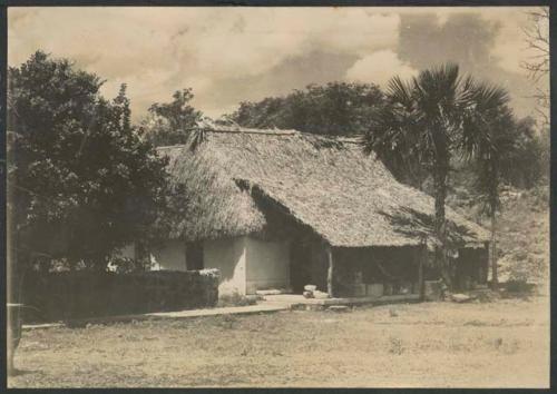 Hacienda Chichen, Bachelor's House