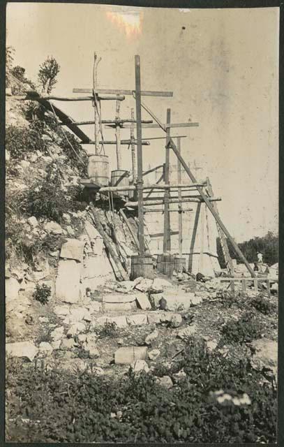 Temple of Wall Panels, scaffolding used for repairs