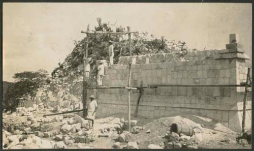 Temple of Wall Panels, repairing northeast corner