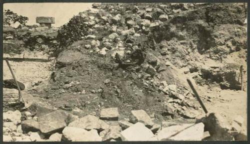 Temple of Wall Panels, during excavation