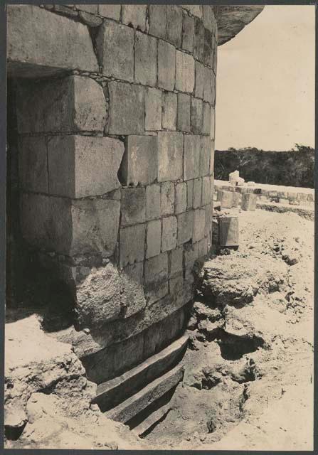 El Caracol, 1930 circular structure directly beneath tower