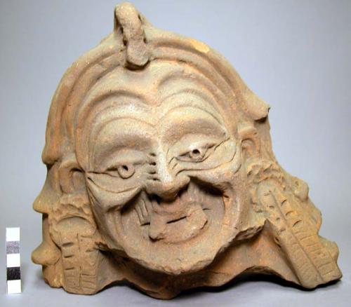 Large pottery head