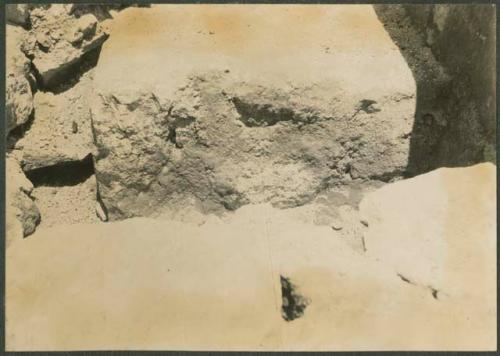 Caracol, masonry platform at base of bench