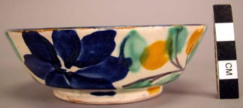 Small polychrome bowl