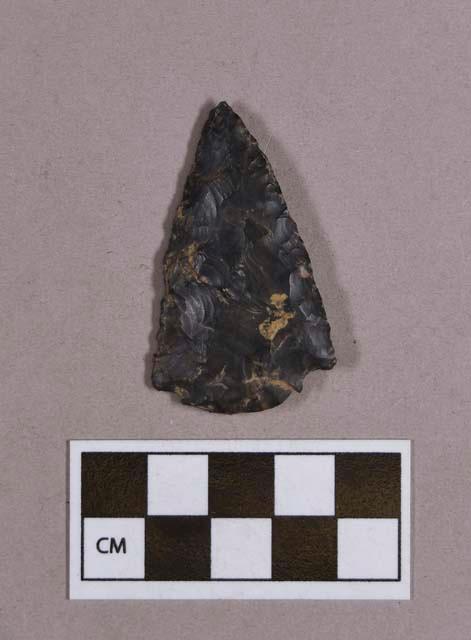 Chipped stone, projectile point, stemmed, fragmented base