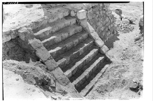 Caracol. W. Annex. Stairway of burial platform.