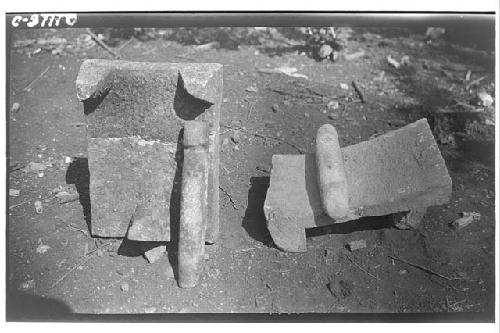 Modern 3-legged metate - Rodrigo Dzib at Piste - #6 & 7.