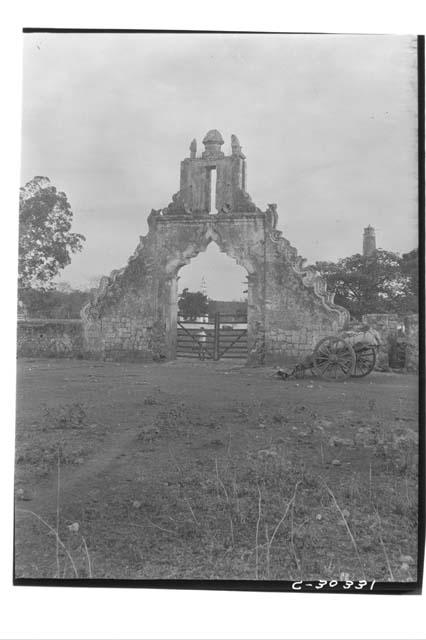 Santa Anna, Yucatan, gate of corral at Hacienda.