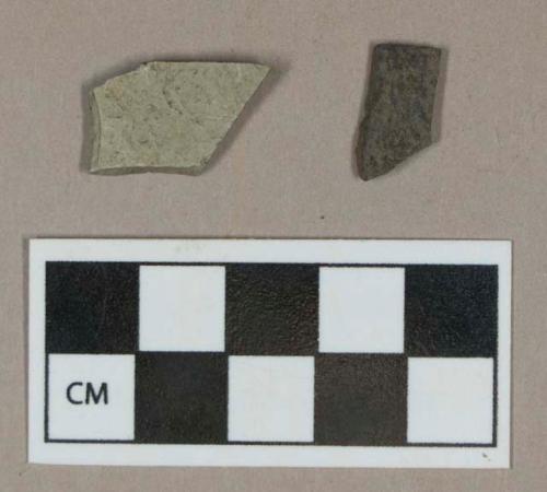 Organic/raw material, stone fragments