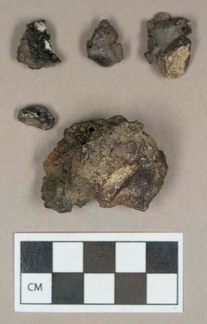 Metal, slag fragments