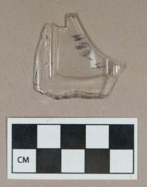 Glass, colorless curved molded body fragment