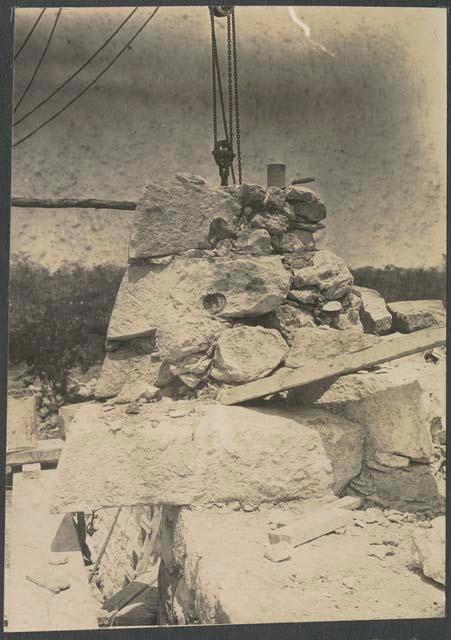 El Caracol, repair of cornice at southwest corner of lower platform