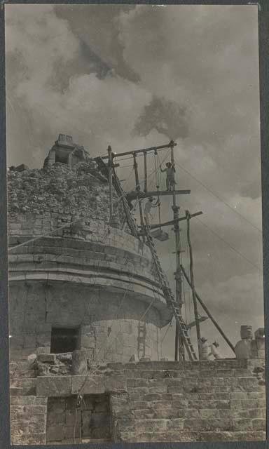 El Caracol, repair of tower, south side