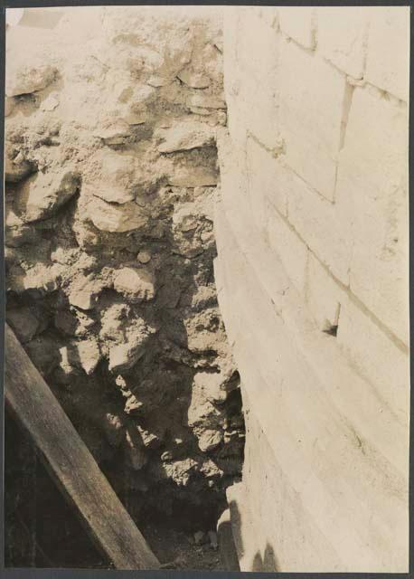 El Caracol, cornice of earliest buried substructure