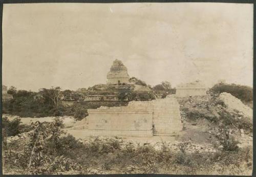 Temple of Wall Panels, with Caracol in background