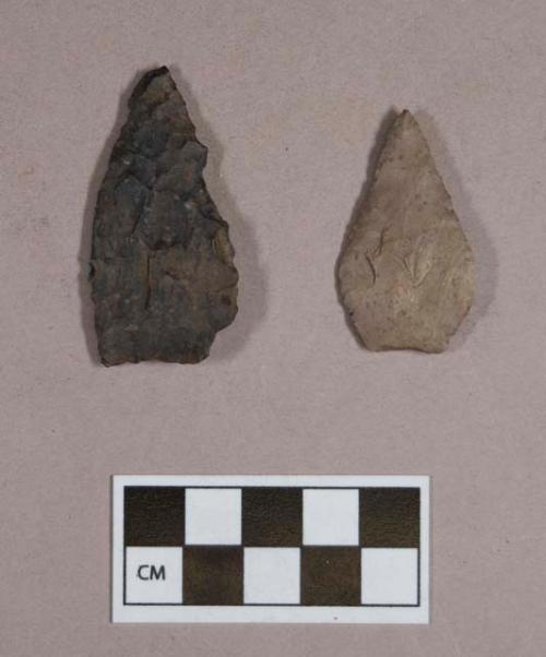 Chipped stone, projectile points, lanceolate