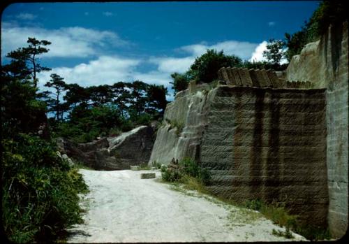 Stone structure