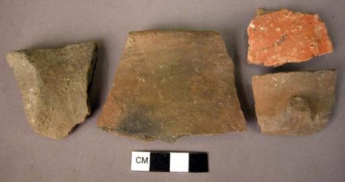 2 rim sherds; 3 bowl rim sherds; 1 shelf rim sherd with handle fragment; 1 sherd