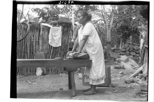 Corn grinding; Bernadino Tun's Wife