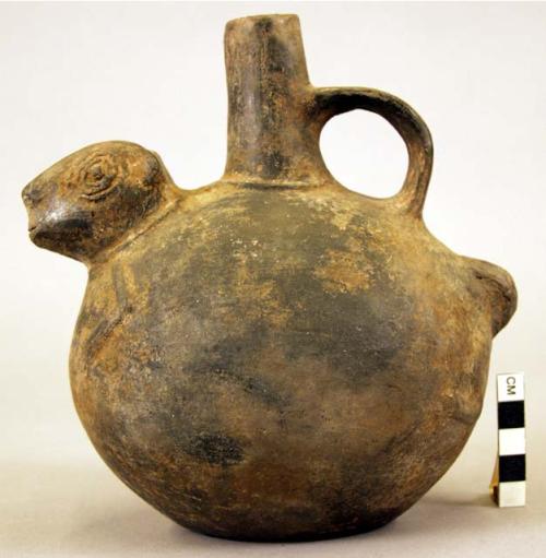 Vessel, animal effigy