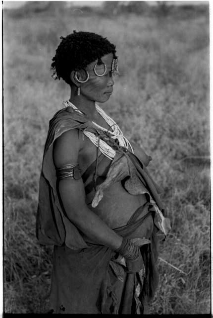 Portrait in profile of ≠Gisa (daughter of /Gasa and wife of Dam)