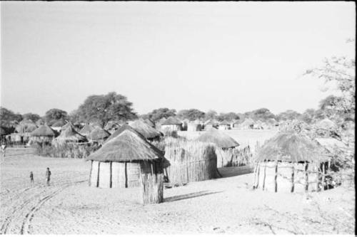 Distant view of huts at Tsau