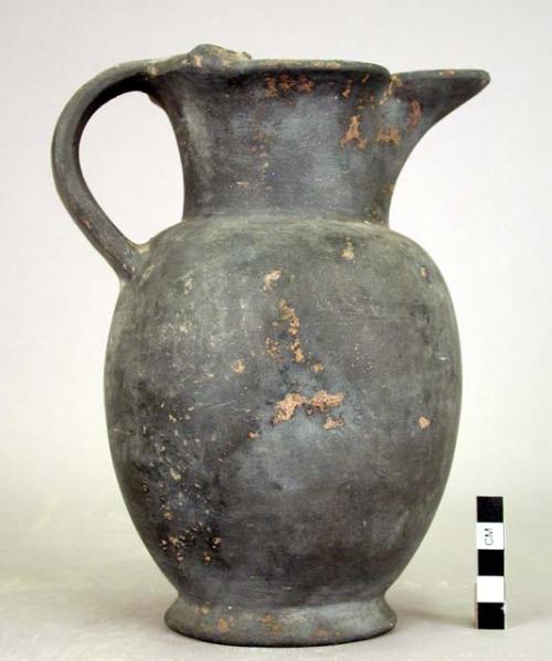 Ancient Etruscan vase