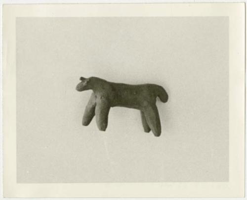 Plasticine model (print is enlarged and cropped)