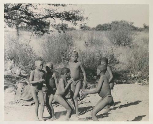 Boys of both Oukwane's group and "visiting group" dancing


